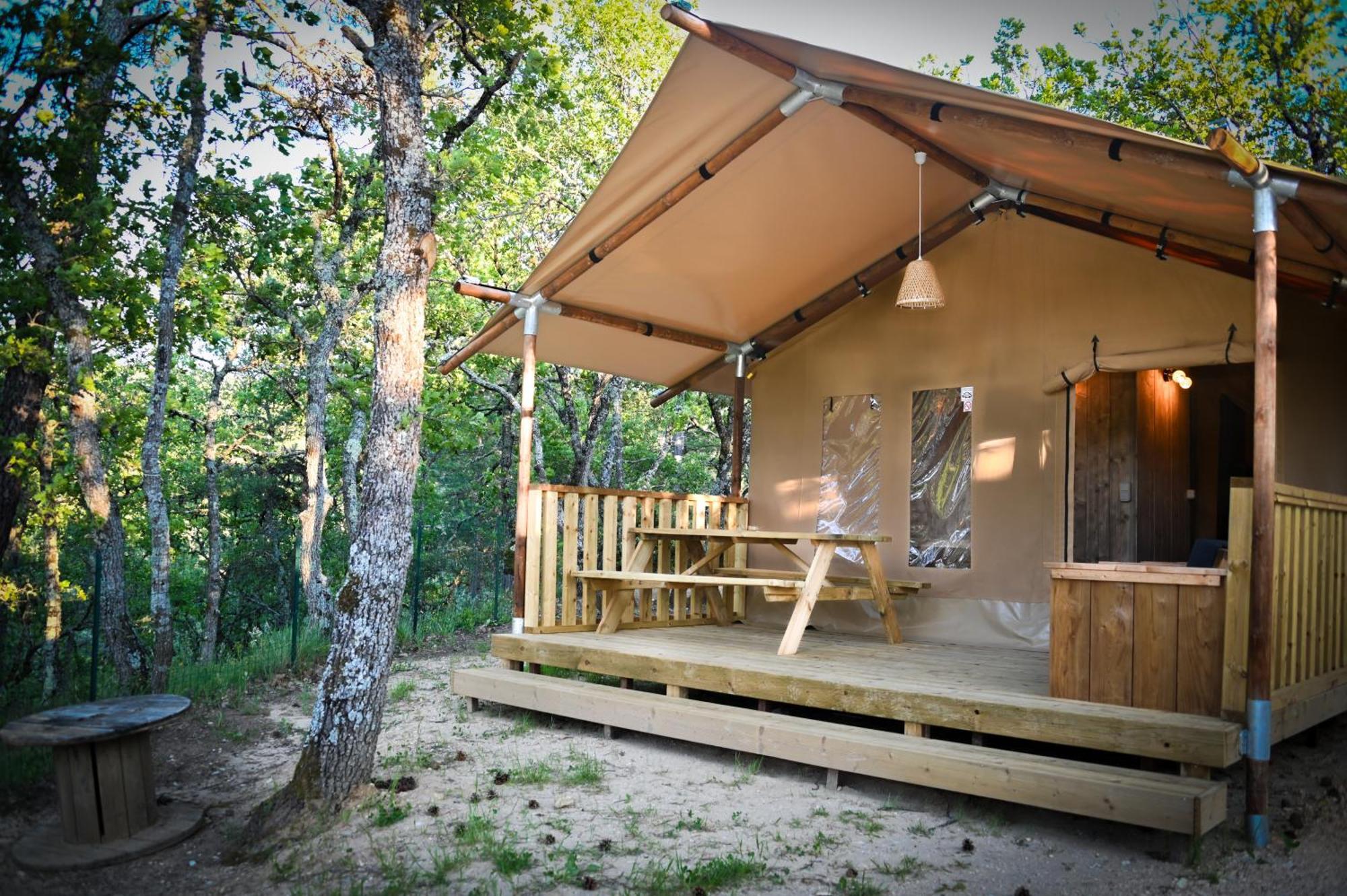 Camping Le Colorado Рюстрель Экстерьер фото